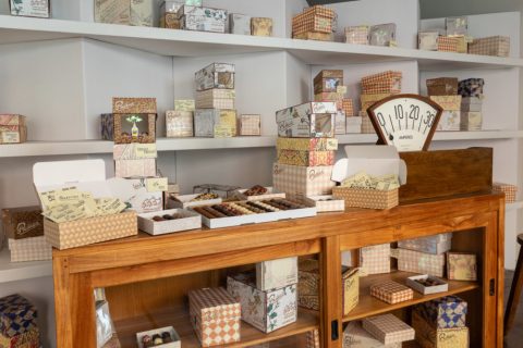 JAL_1023-Small-920x613