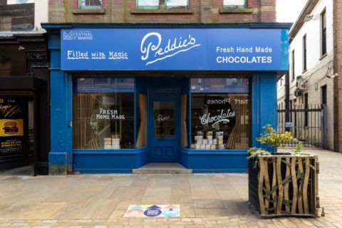 JAL_1071-Small-920x613