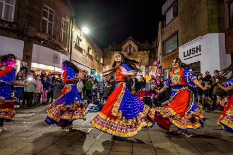 LUL21 Preston Mela passing the Diwali light. Image Robin Zahler